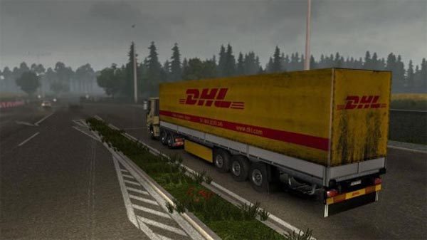 Dirty DHL Trailer + 8 Cargo